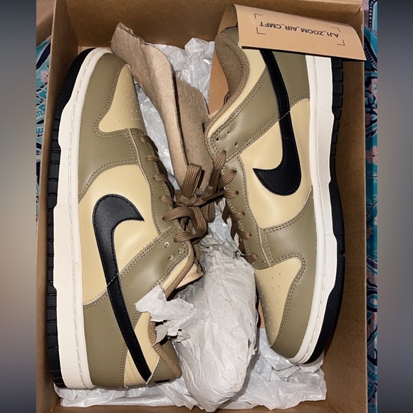 Women’s Nike Dunk Low “ Dark Driftwood” - Picture 1 of 3